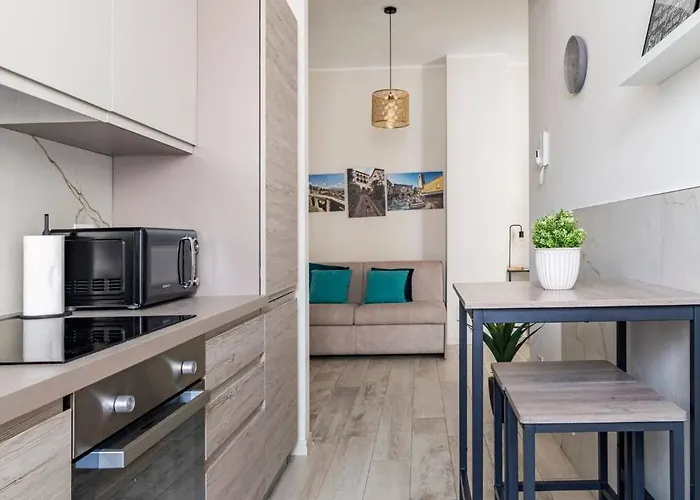 Snt - Center Апартаменты Бергамо